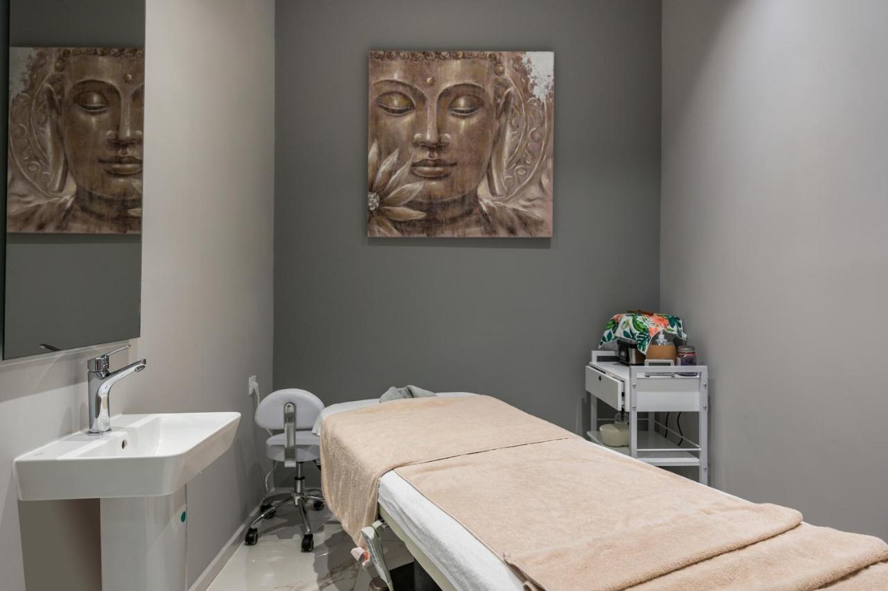 Blue Elephant Boutique Hotel & Spa - Adults Only Almirida エクステリア 写真
