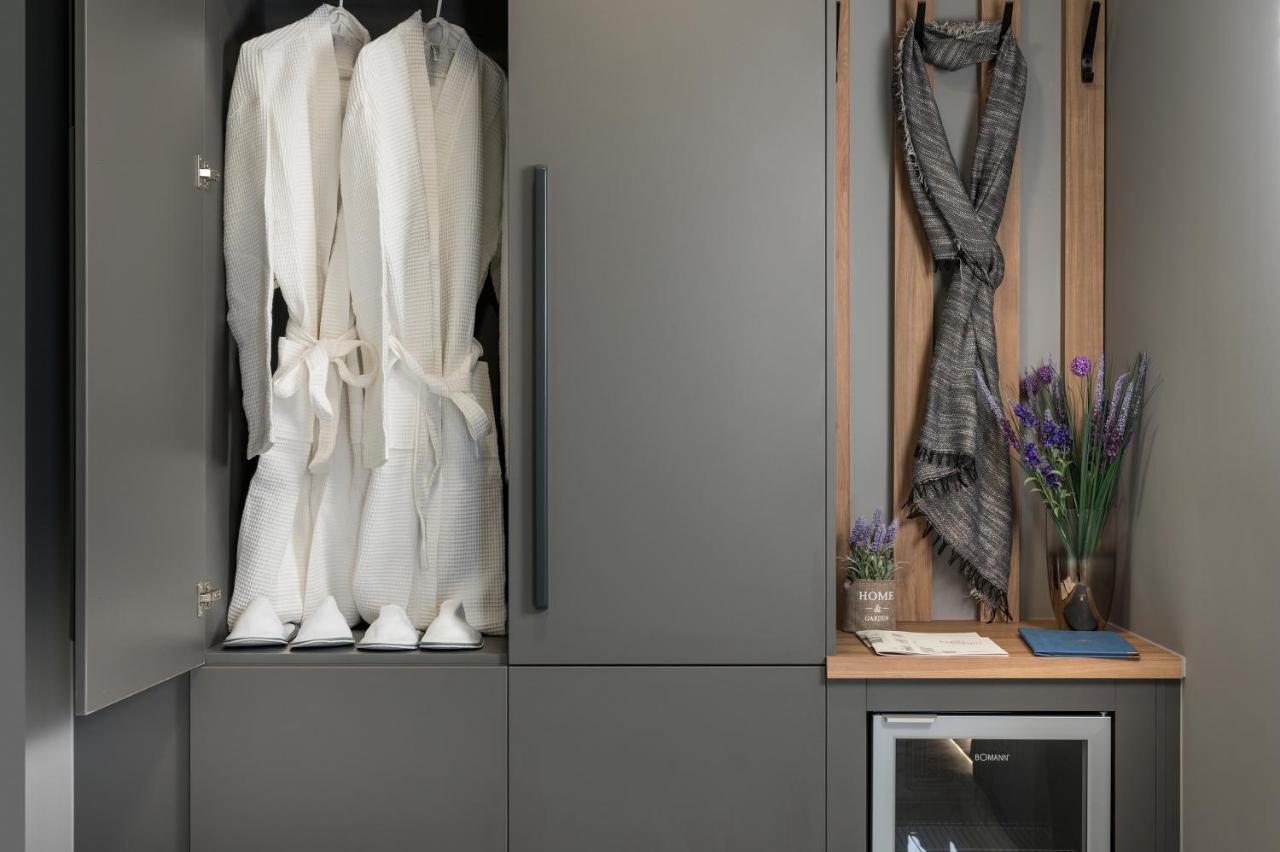 Blue Elephant Boutique Hotel & Spa - Adults Only Almirida エクステリア 写真