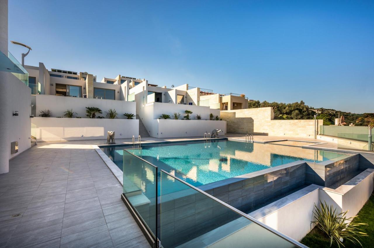 Blue Elephant Boutique Hotel & Spa - Adults Only Almirida エクステリア 写真